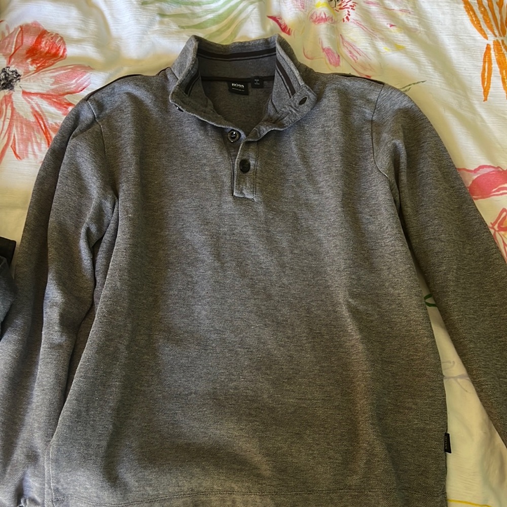 Hugo Boss grey pullover sweater with buttons